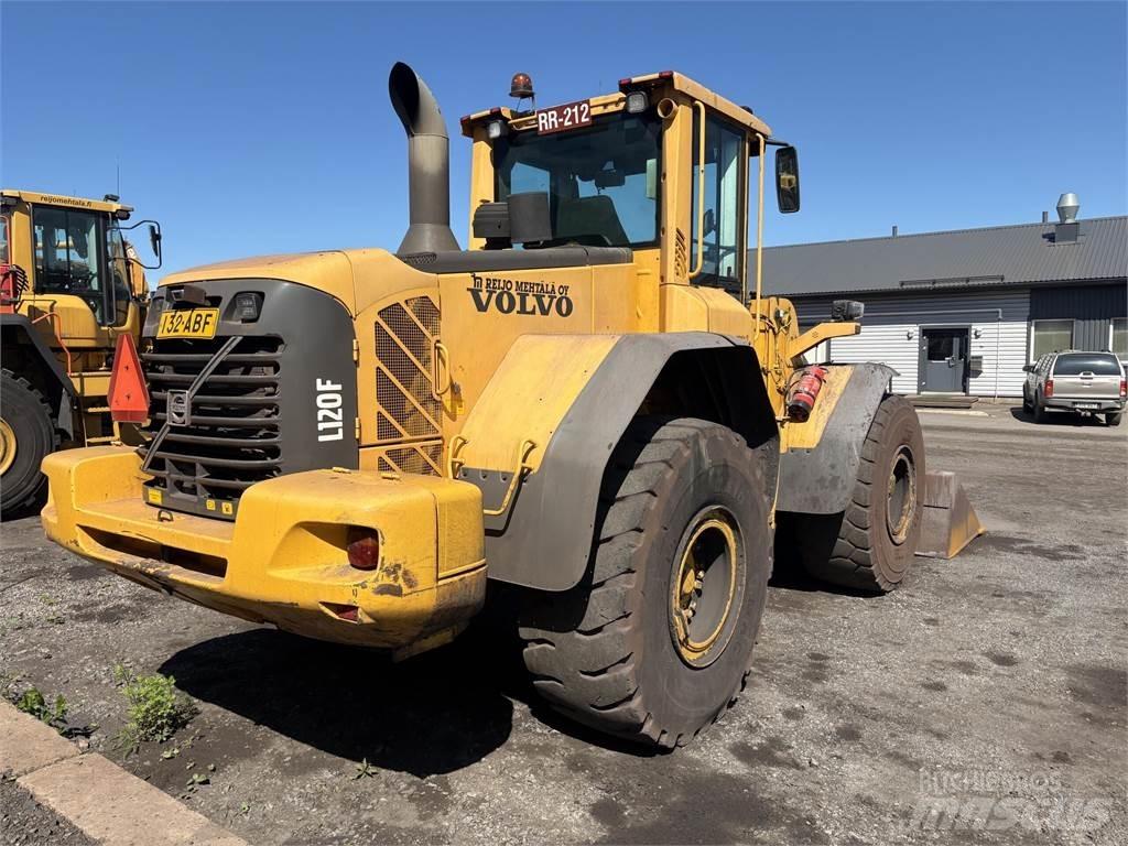Volvo L120F Фронтальные погрузчики