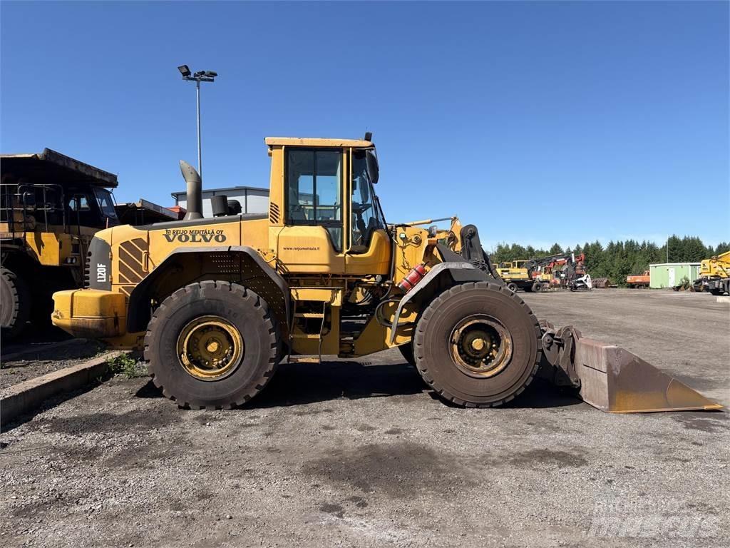 Volvo L120F Фронтальные погрузчики
