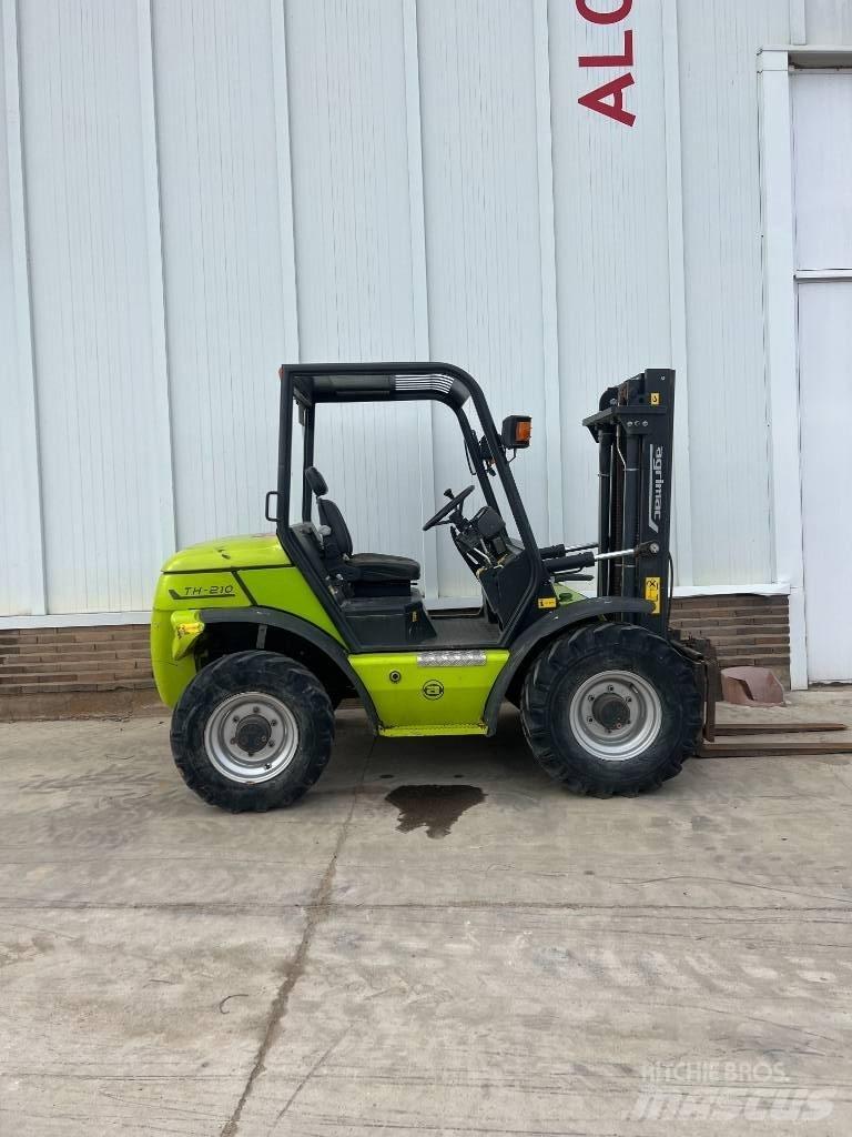 Agrimac TH210 Телескопические погрузчики