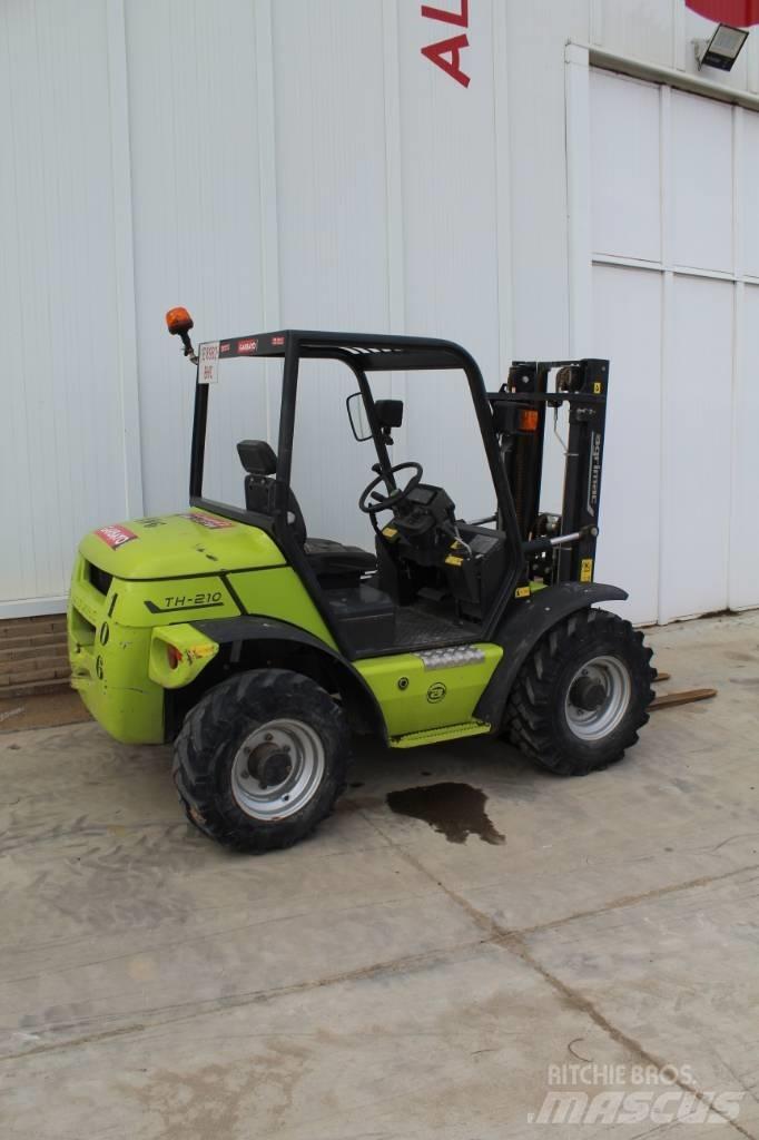 Agrimac TH210 Телескопические погрузчики