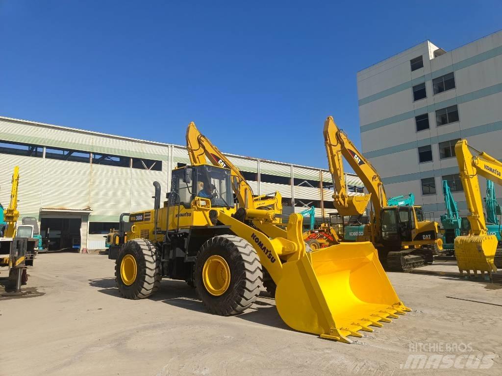 Komatsu WA 380-3 Фронтальные погрузчики