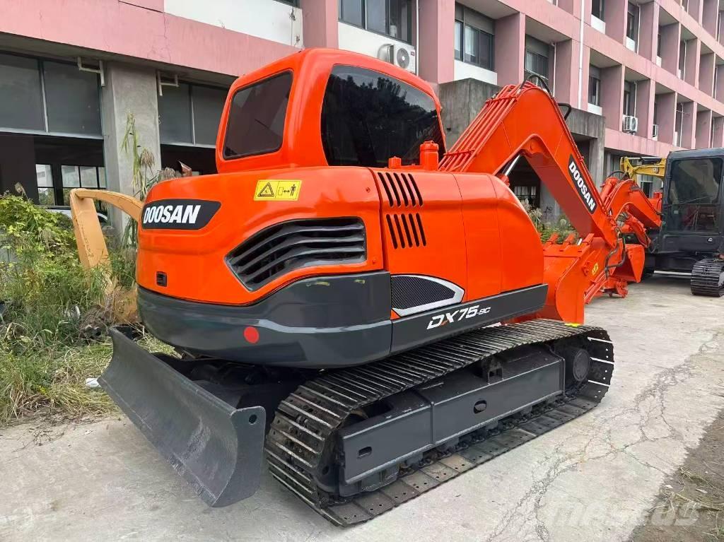 Doosan DX 75-9 C Гусеничные экскаваторы