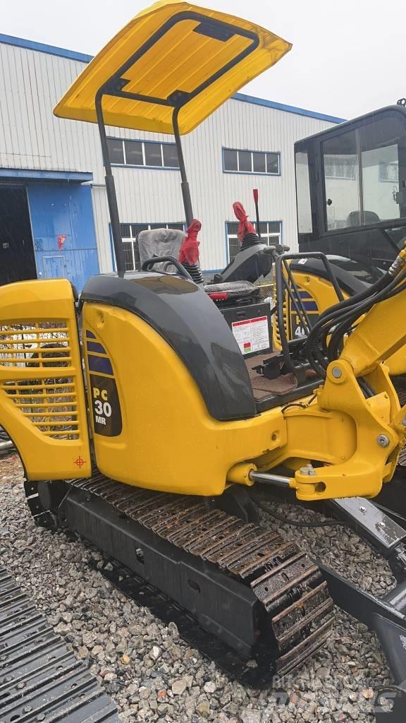 Komatsu PC 30 Гусеничные экскаваторы