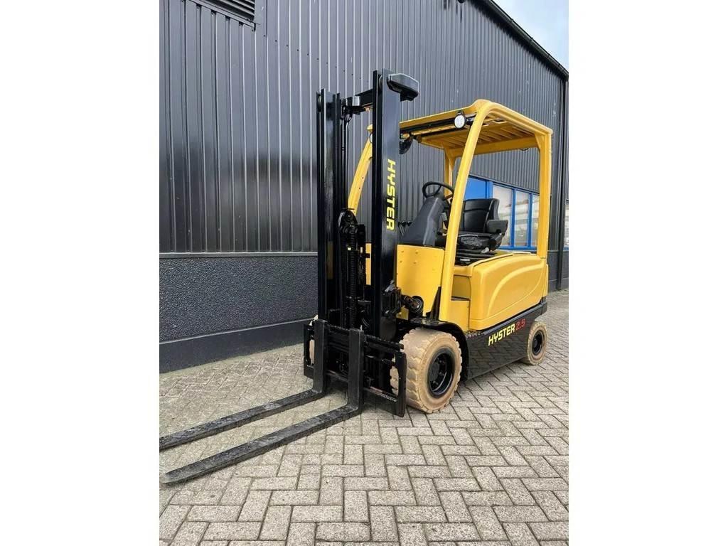 Hyster J2.5XN Электропогрузчики