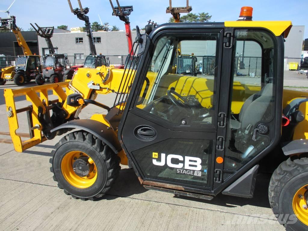 JCB 525-60 T5 (582) Телескопические погрузчики