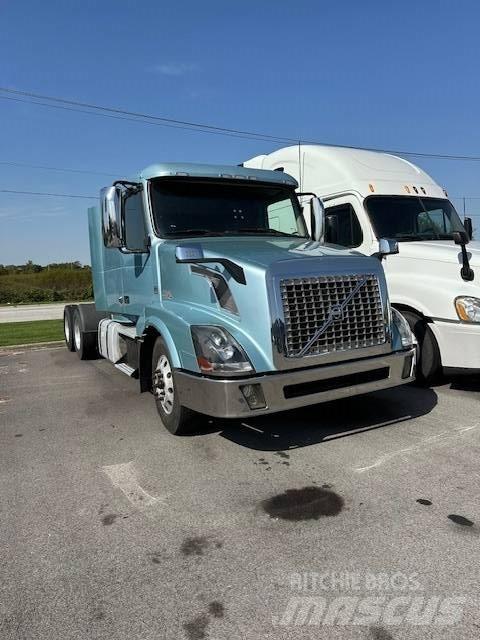 Volvo VNL 430 Седельные тягачи