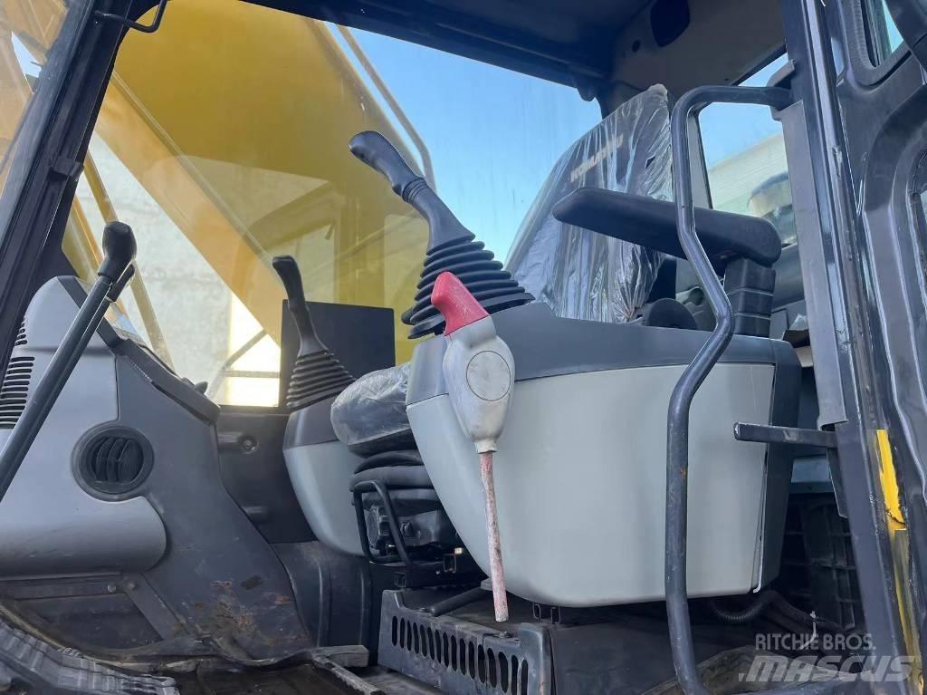 Komatsu pc220-8mo Гусеничные экскаваторы