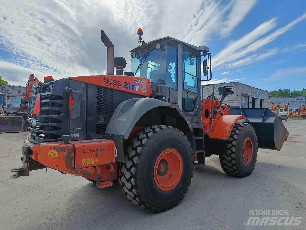 Hitachi ZW 180 Фронтальные погрузчики