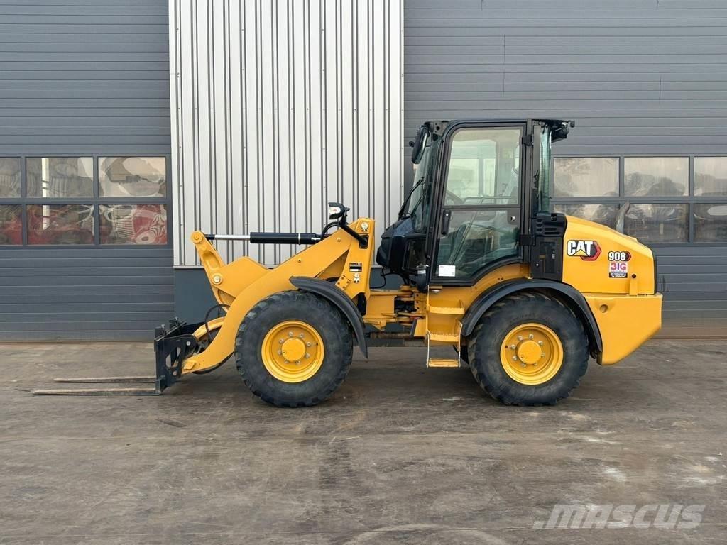 CAT 908 Фронтальные погрузчики