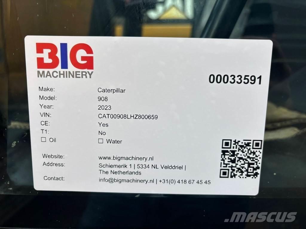 CAT 908 Фронтальные погрузчики