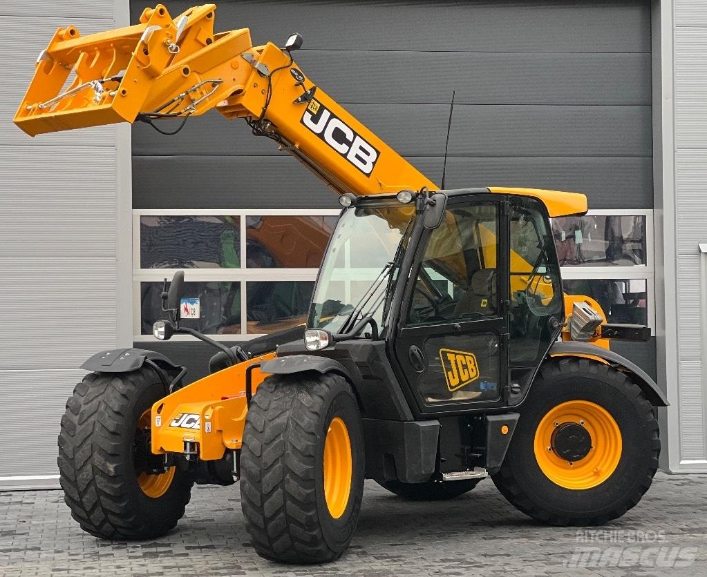 JCB 541-70 Agri Plus Телескопические погрузчики