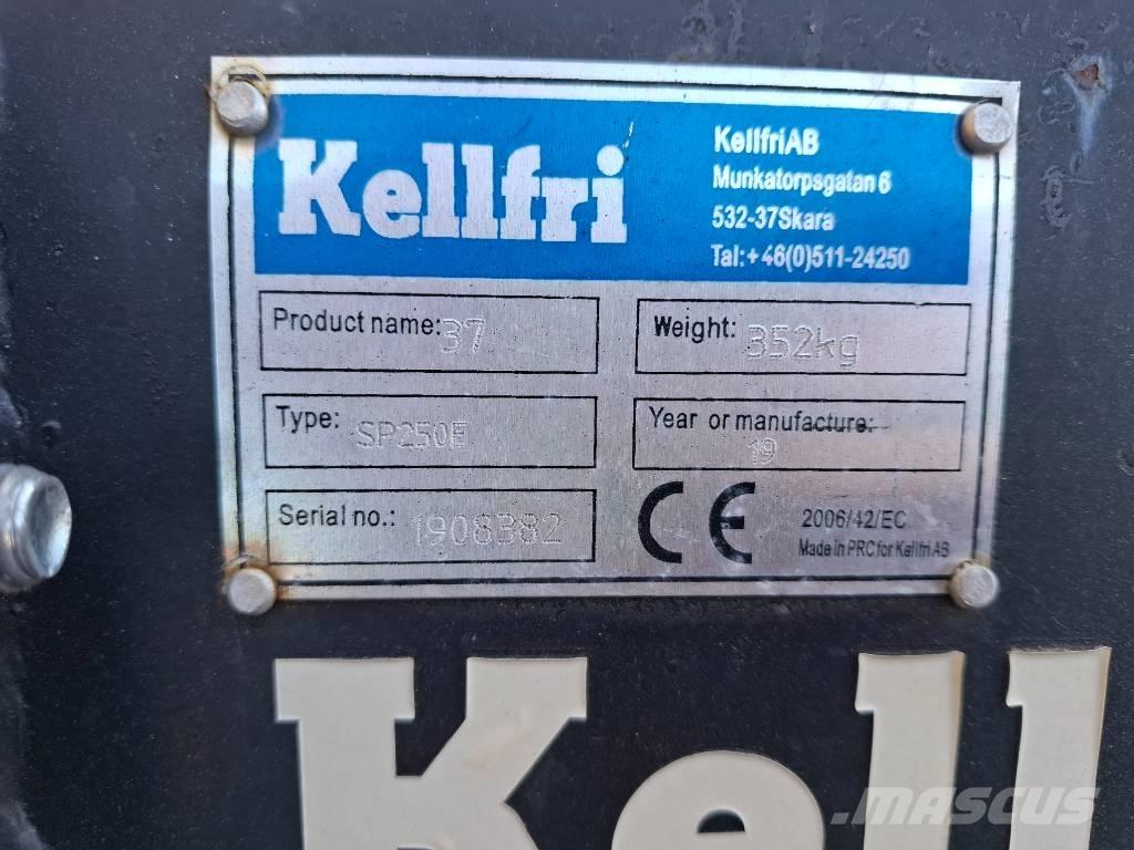 Kellfri SP250E Снежные отвалы и плуги