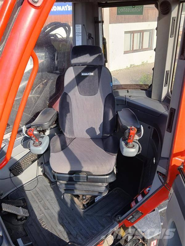 Komatsu 931 XC Харвестеры
