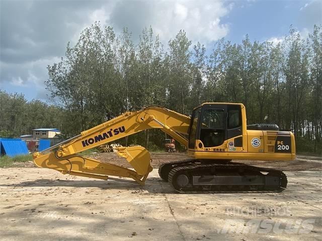 Komatsu PC200-8 Гусеничные экскаваторы