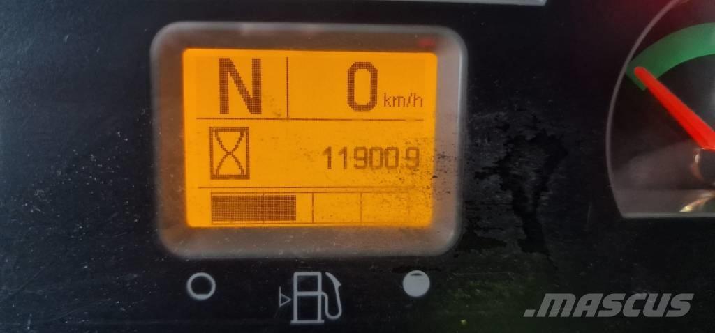 CAT 938 K Фронтальные погрузчики