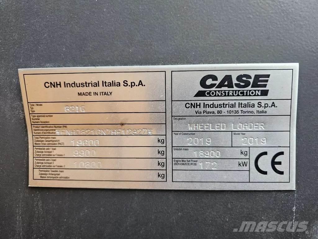 CASE 821G Фронтальные погрузчики