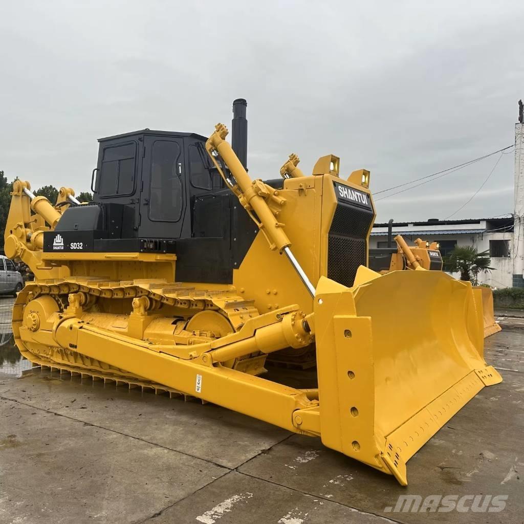 Shantui SD32 Гусеничные бульдозеры