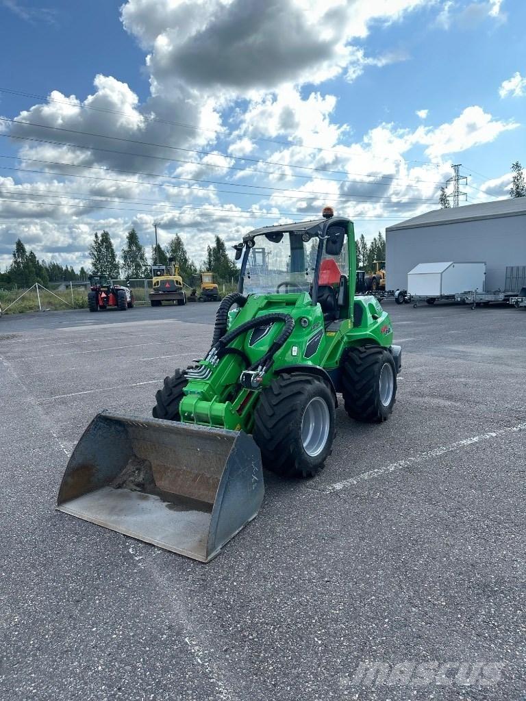 Avant 860 i Малые погрузчики
