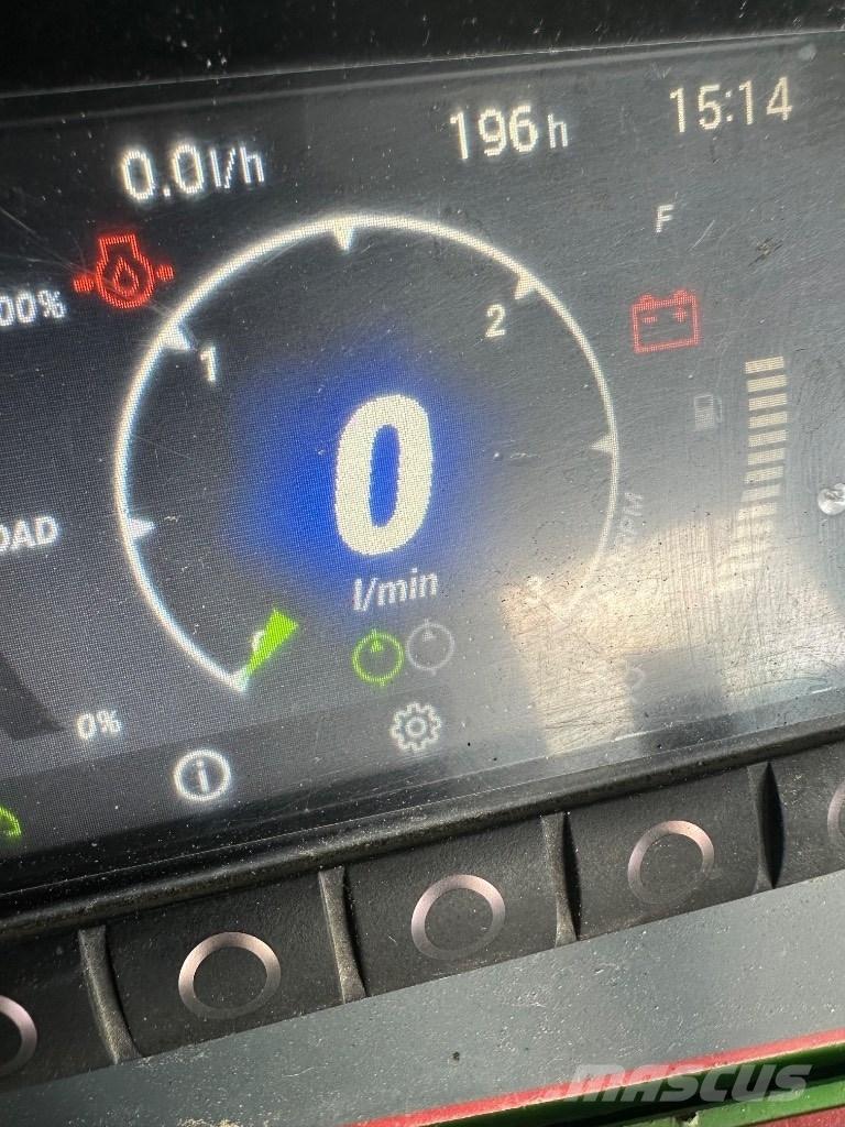 Avant 860 i Малые погрузчики