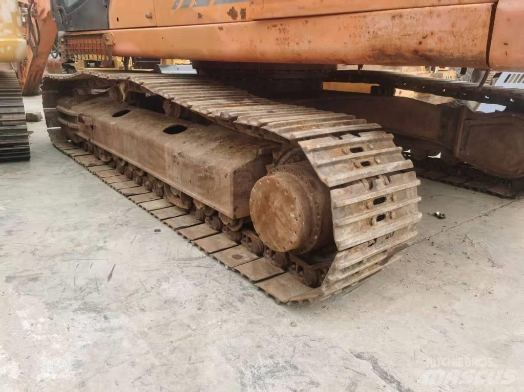Doosan DX 300 LC Гусеничные экскаваторы