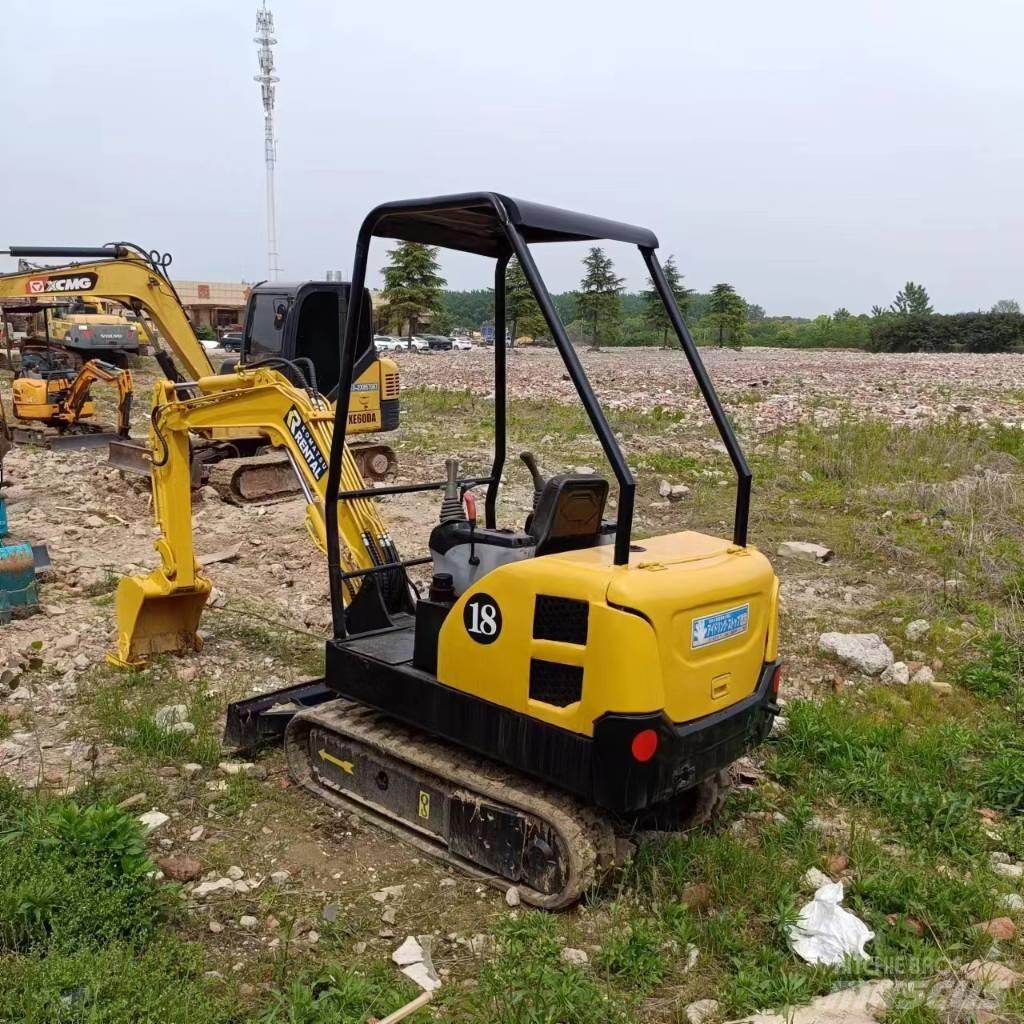 Komatsu PC 18 Мини-экскаваторы
