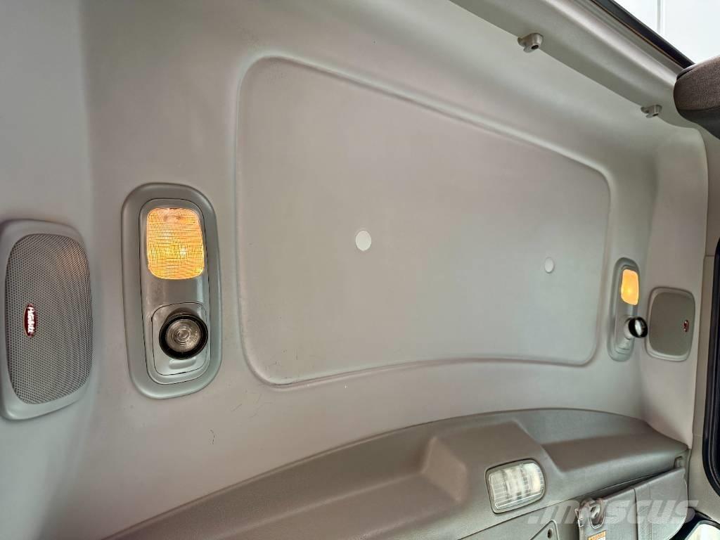 Peterbilt 389 Седельные тягачи