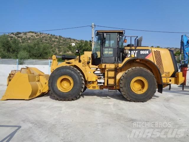 CAT 966K Фронтальные погрузчики