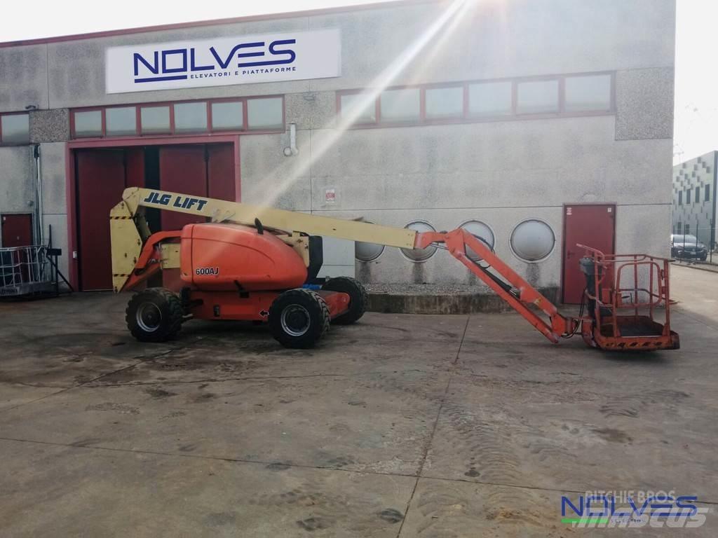 JLG 600AJ Коленчатые подъемники