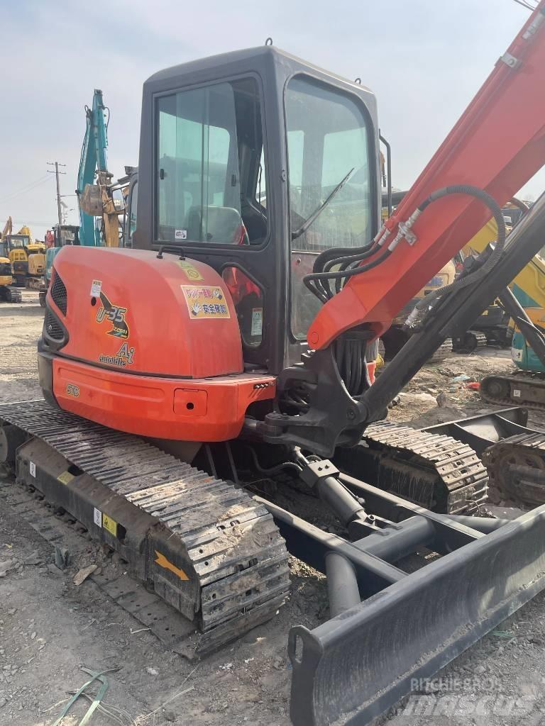 Kubota U35 Мини-экскаваторы