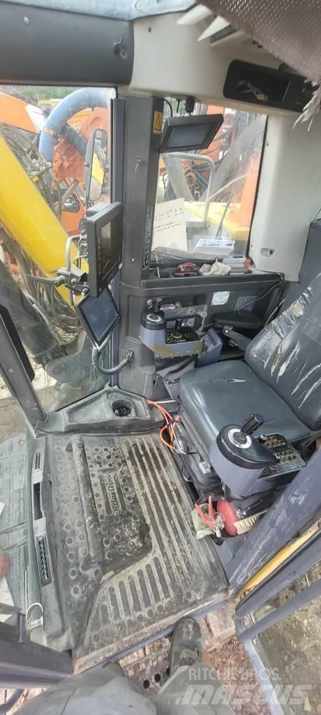 Atlas Copco D9 C Буровые вышки
