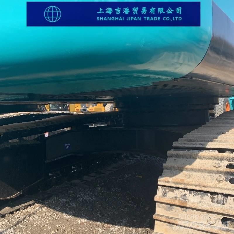 Hitachi ZX 200 Гусеничные экскаваторы
