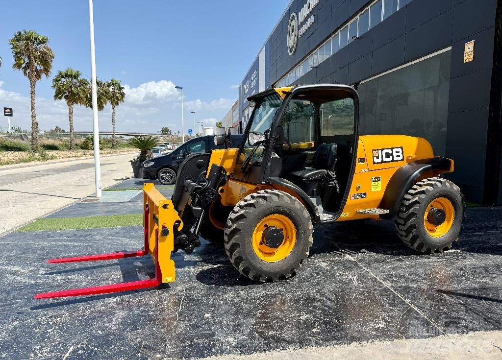 JCB 527-55 Телескопические погрузчики