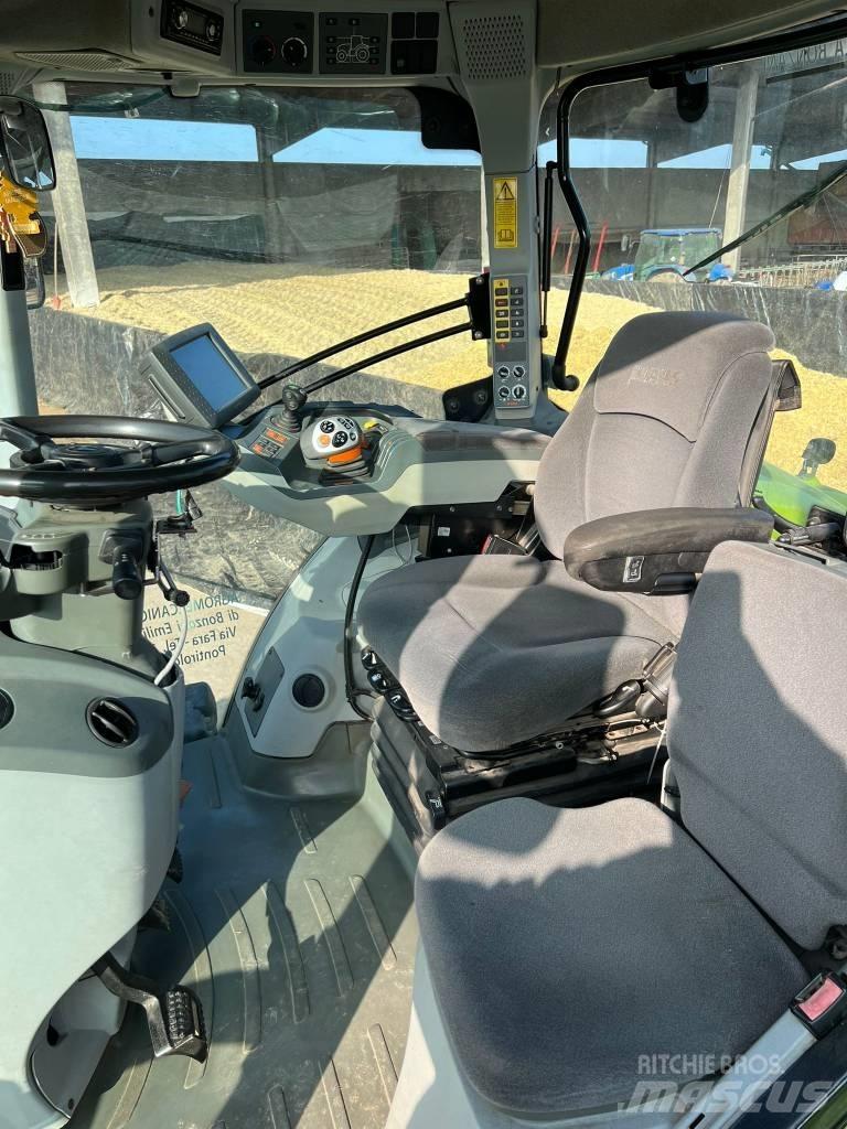 CLAAS Axion 930 Трактора