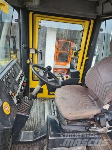 Bomag BW 174 AD Катки тротуарные