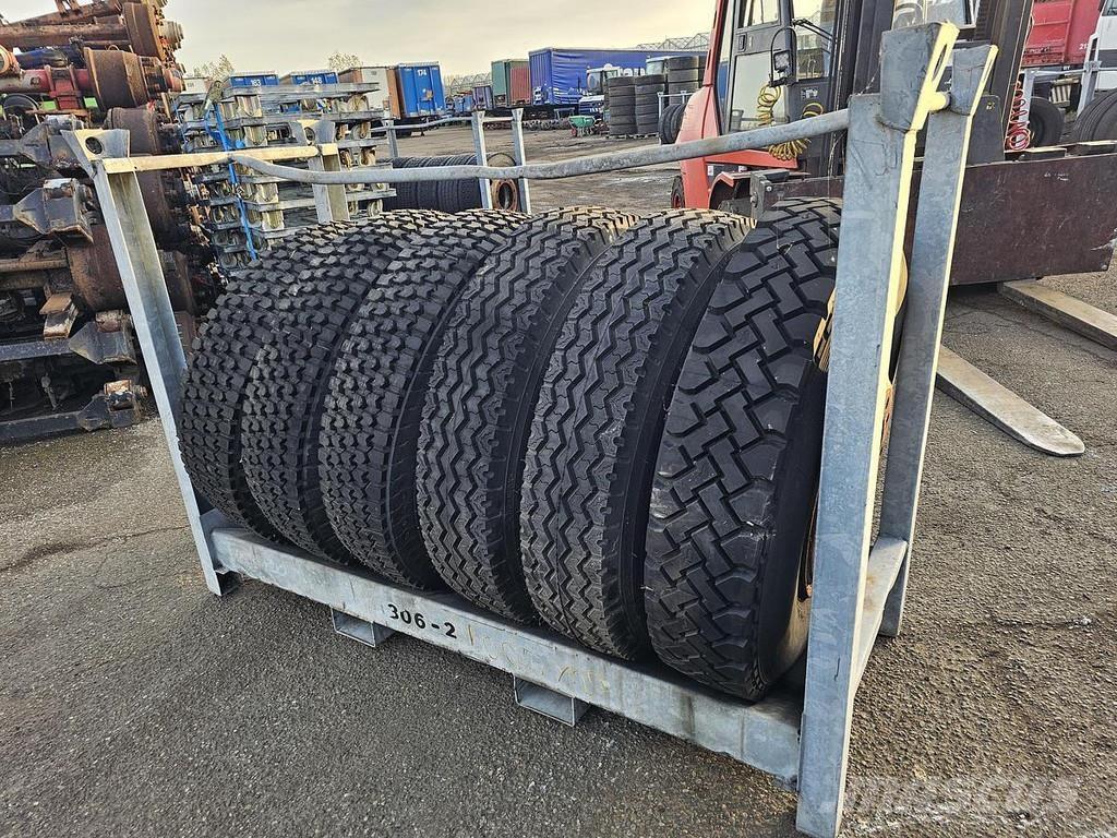  Several 1000 X 20 Шасси прицепов