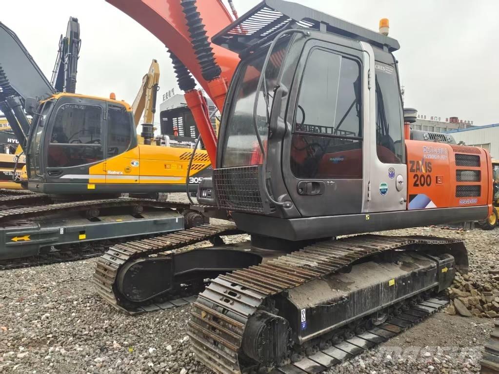 Hitachi ZX 200-3 Гусеничные экскаваторы