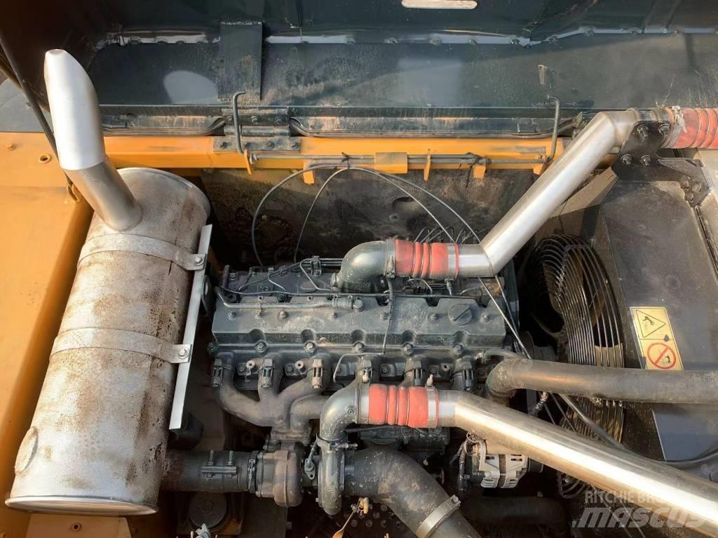 Hyundai 305LC-9T Гусеничные экскаваторы