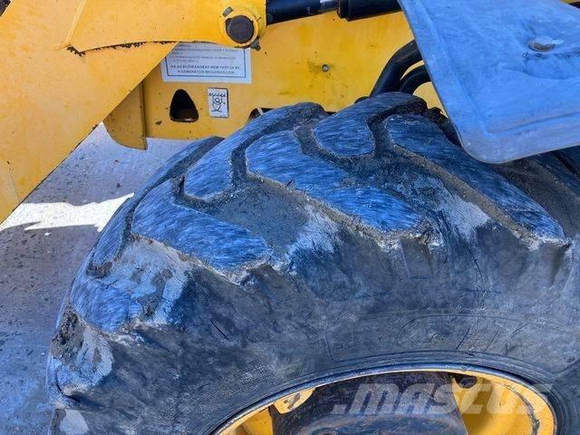 JCB 3 CX Экскаваторы-погрузчики