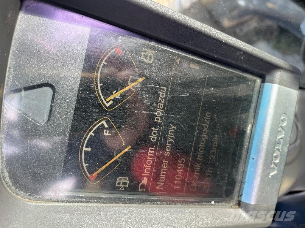 Volvo EC 240 C L Гусеничные экскаваторы