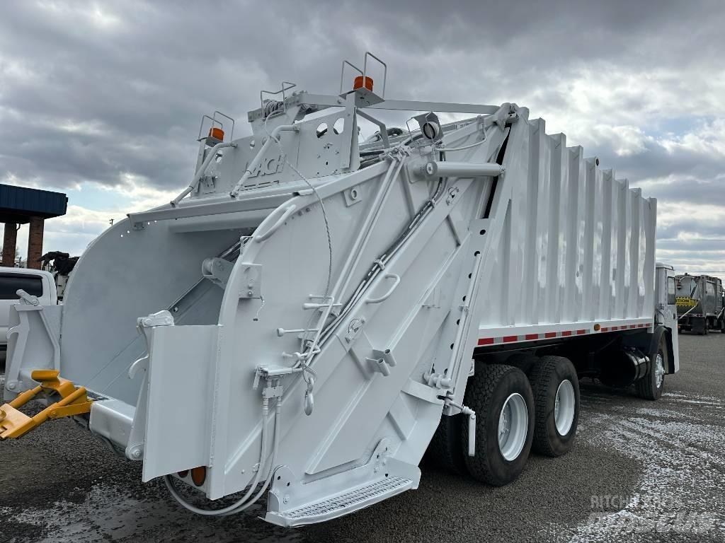 Mack LE613 Мусоровозы