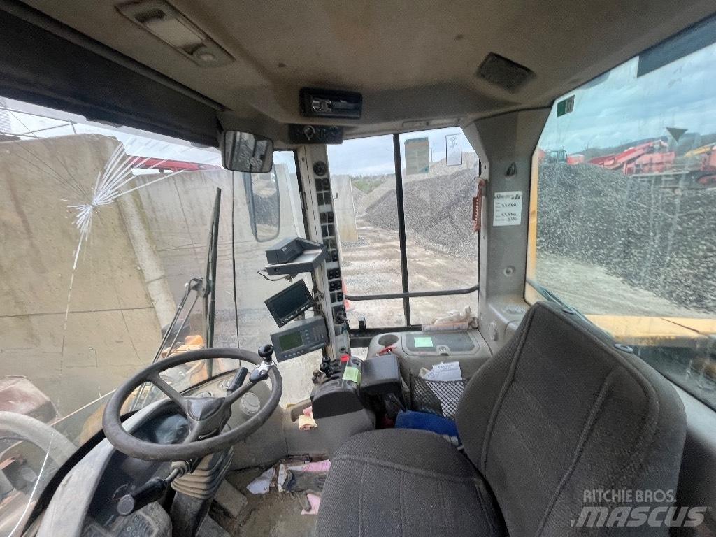 Volvo L 180 F Фронтальные погрузчики