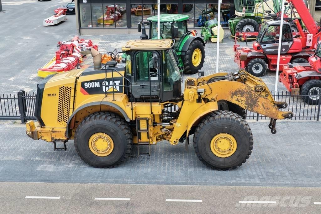CAT 980M shovel + Bak Фронтальные погрузчики