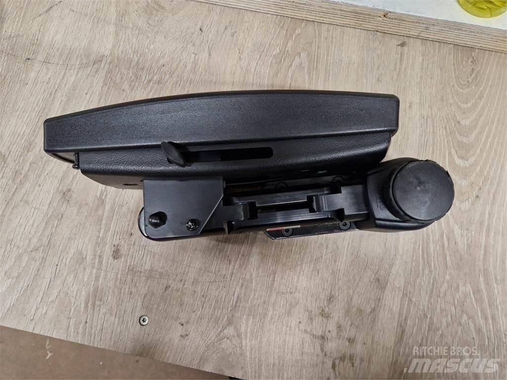 Eco Log B7033578 Кабины и интерьер