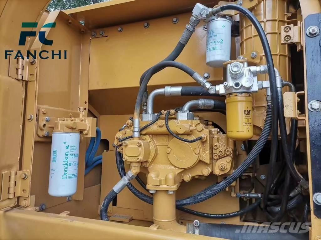 CAT 320 D Гусеничные экскаваторы