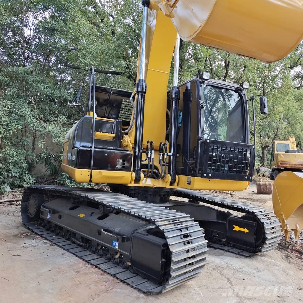 CAT 320 D Гусеничные экскаваторы