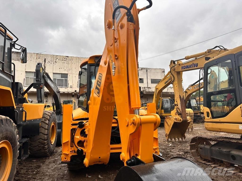 JCB 3 CX Экскаваторы-погрузчики