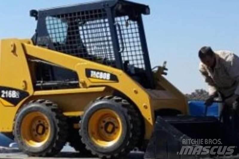 CAT Bobcat Специальные грузовики