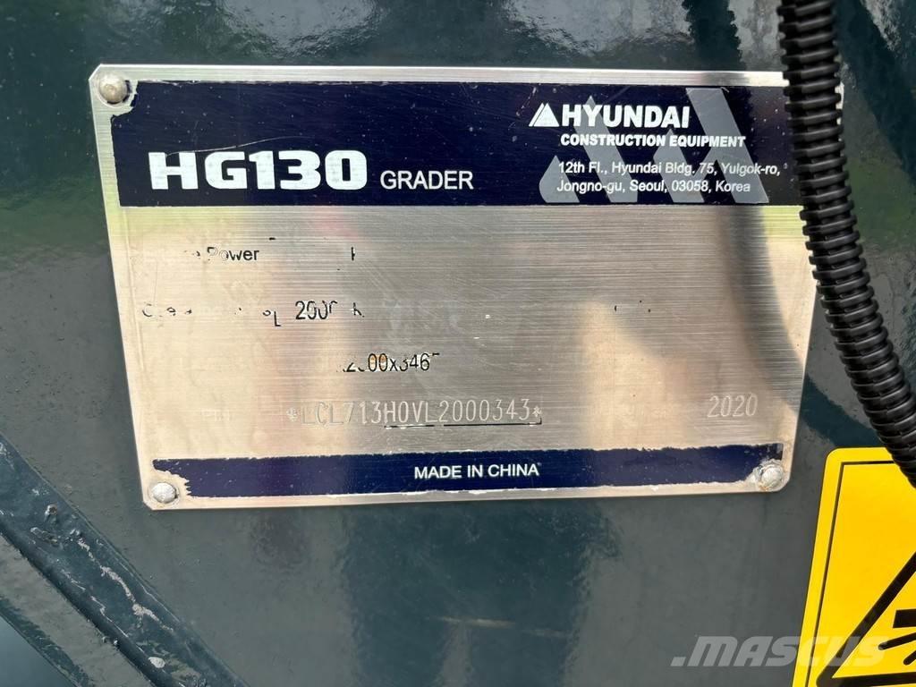 Hyundai HG130 Грейдеры