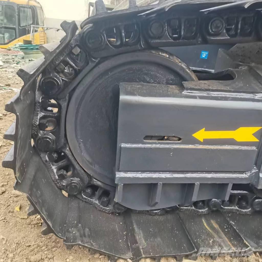 Kobelco SK 200D Гусеничные экскаваторы