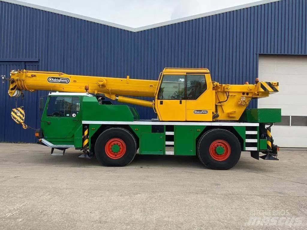 Liebherr LTM1030-2 Автокраны